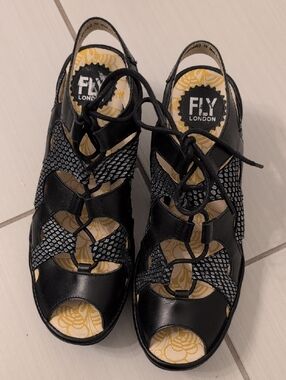 FLY London Yexa Black Leather Lace-Up Cutout Platform Wedge Sandals Size 39